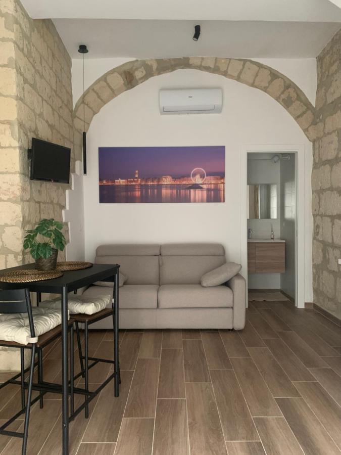 La Casa Degli Innamorati Bari Exterior photo